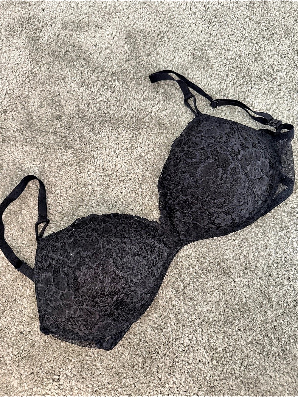 Victoria's Secret Very Sexy Push-Up Bra Black Floral Lace